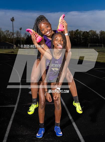 Thumbnail 1 in DeSoto Central (Team & Individual) photogallery.