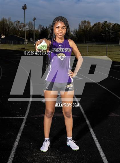 Thumbnail 1 in DeSoto Central (Team & Individual) photogallery.