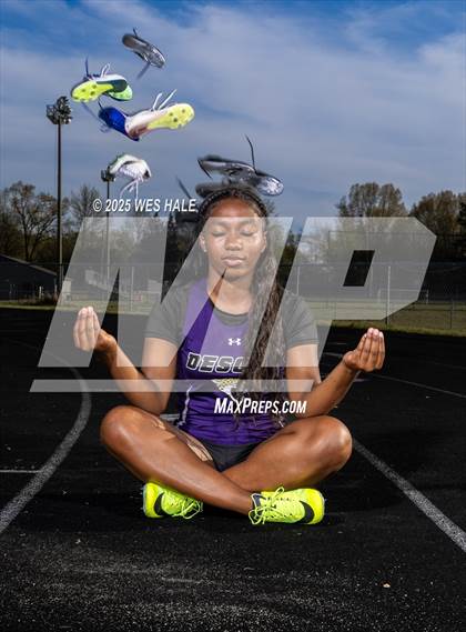 Thumbnail 1 in DeSoto Central (Team & Individual) photogallery.