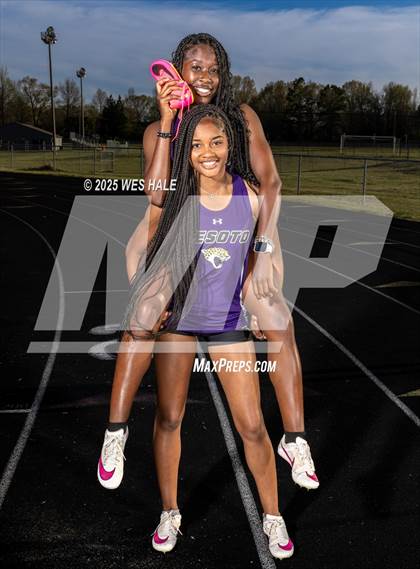 Thumbnail 1 in DeSoto Central (Team & Individual) photogallery.