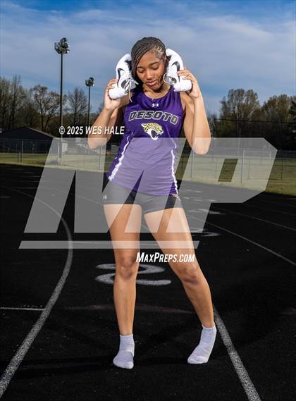 Thumbnail 2 in DeSoto Central (Team & Individual) photogallery.