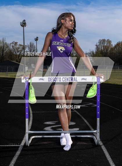 Thumbnail 3 in DeSoto Central (Team & Individual) photogallery.