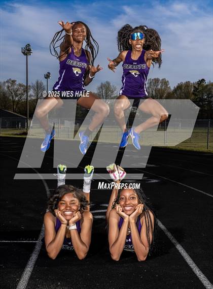 Thumbnail 1 in DeSoto Central (Team & Individual) photogallery.