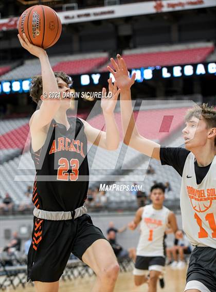 Thumbnail 3 in Arcata vs Corona del Sol (Section 7 Arizona Tournament) photogallery.