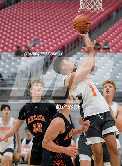 Thumbnail 1 in Arcata vs Corona del Sol (Section 7 Arizona Tournament) photogallery.