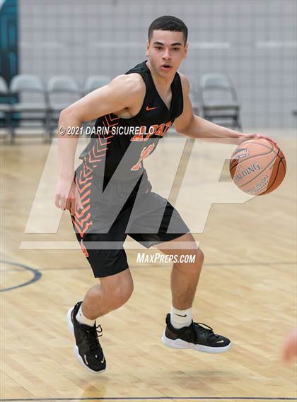 Thumbnail 2 in Arcata vs Corona del Sol (Section 7 Arizona Tournament) photogallery.