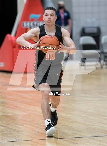 Thumbnail 1 in Arcata vs Corona del Sol (Section 7 Arizona Tournament) photogallery.
