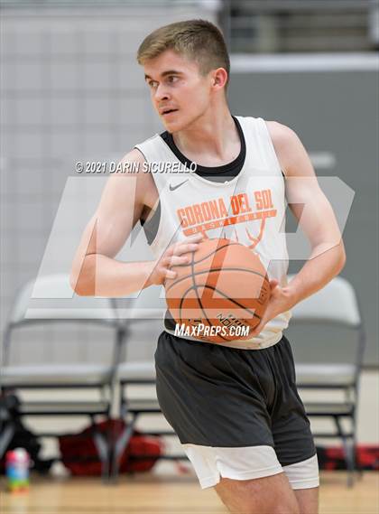 Thumbnail 3 in Arcata vs Corona del Sol (Section 7 Arizona Tournament) photogallery.