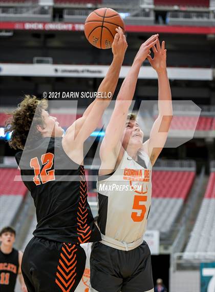 Thumbnail 2 in Arcata vs Corona del Sol (Section 7 Arizona Tournament) photogallery.