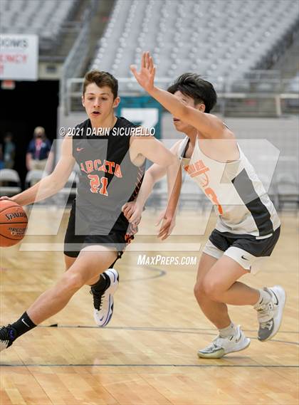 Thumbnail 1 in Arcata vs Corona del Sol (Section 7 Arizona Tournament) photogallery.