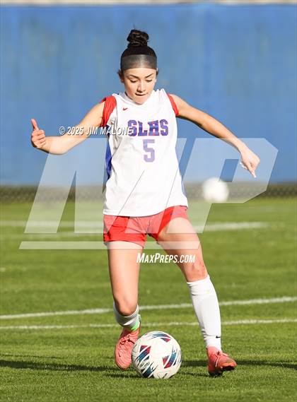 Thumbnail 1 in American vs. San Leandro photogallery.