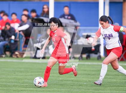 Thumbnail 3 in American vs. San Leandro photogallery.
