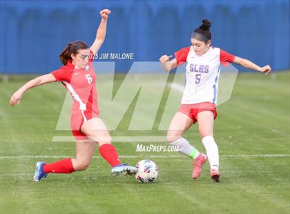 Thumbnail 1 in American vs. San Leandro photogallery.