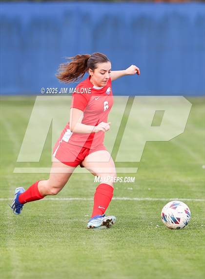 Thumbnail 3 in American vs. San Leandro photogallery.