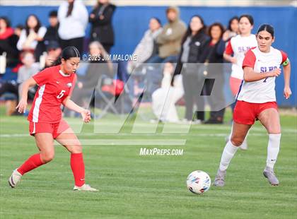 Thumbnail 2 in American vs. San Leandro photogallery.