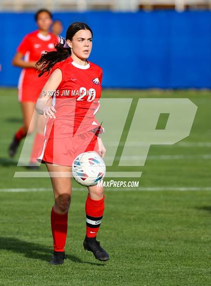 Thumbnail 2 in American vs. San Leandro photogallery.