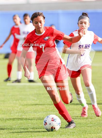 Thumbnail 1 in American vs. San Leandro photogallery.