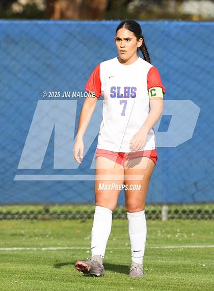 Thumbnail 1 in American vs. San Leandro photogallery.