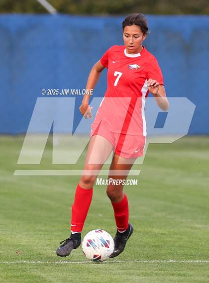 Thumbnail 3 in American vs. San Leandro photogallery.