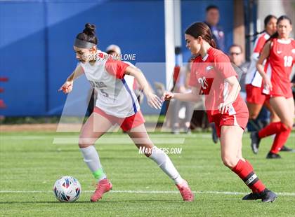 Thumbnail 3 in American vs. San Leandro photogallery.