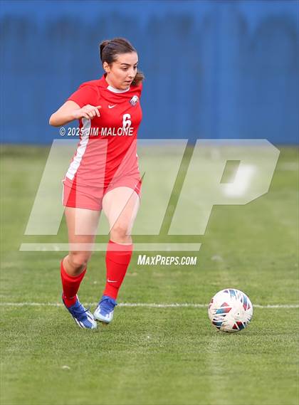 Thumbnail 1 in American vs. San Leandro photogallery.