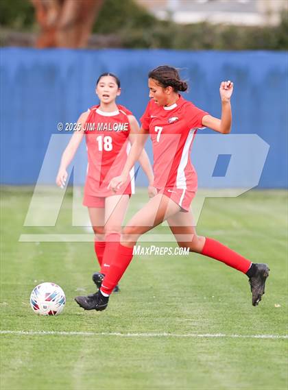 Thumbnail 1 in American vs. San Leandro photogallery.
