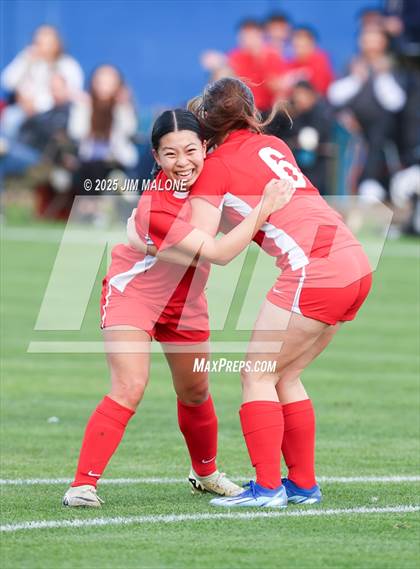 Thumbnail 1 in American vs. San Leandro photogallery.