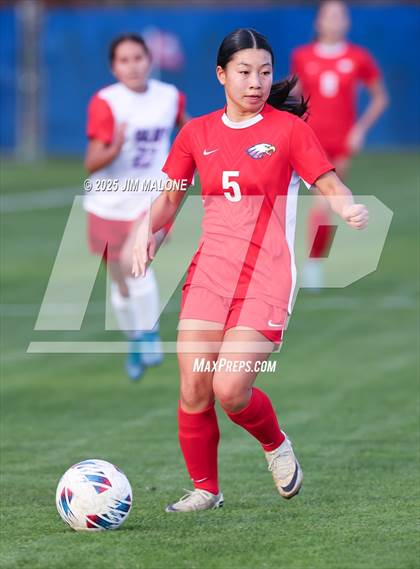 Thumbnail 3 in American vs. San Leandro photogallery.