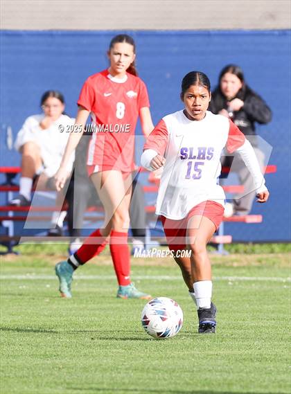 Thumbnail 1 in American vs. San Leandro photogallery.