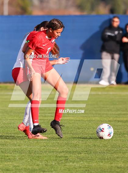 Thumbnail 2 in American vs. San Leandro photogallery.