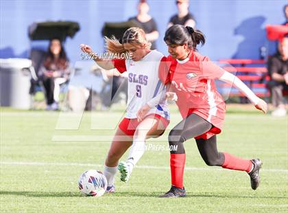 Thumbnail 2 in American vs. San Leandro photogallery.