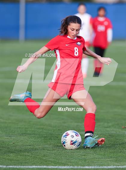 Thumbnail 3 in American vs. San Leandro photogallery.