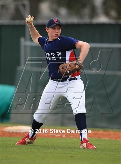 Thumbnail 2 in Archbishop Rummel vs John Ehret  photogallery.