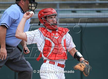 Thumbnail 3 in Archbishop Rummel vs John Ehret  photogallery.
