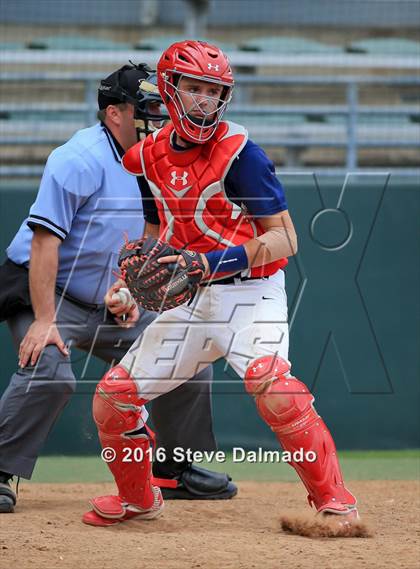 Thumbnail 1 in Archbishop Rummel vs John Ehret  photogallery.