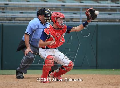 Thumbnail 3 in Archbishop Rummel vs John Ehret  photogallery.