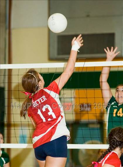 Thumbnail 3 in Beyer @ Davis photogallery.