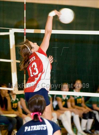 Thumbnail 1 in Beyer @ Davis photogallery.