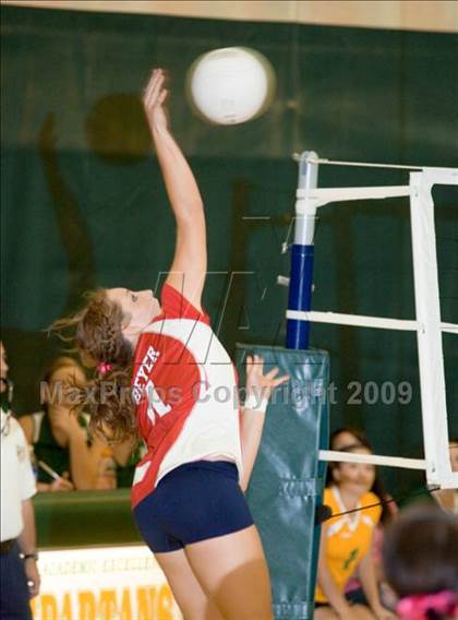 Thumbnail 2 in Beyer @ Davis photogallery.
