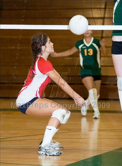 Thumbnail 3 in Beyer @ Davis photogallery.