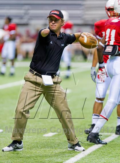 Thumbnail 2 in THSCA All-Star Football Game photogallery.