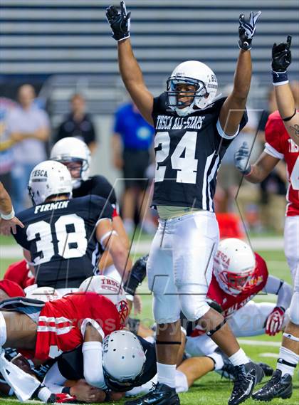 Thumbnail 1 in THSCA All-Star Football Game photogallery.