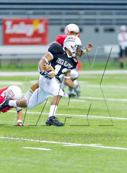 Thumbnail 3 in THSCA All-Star Football Game photogallery.