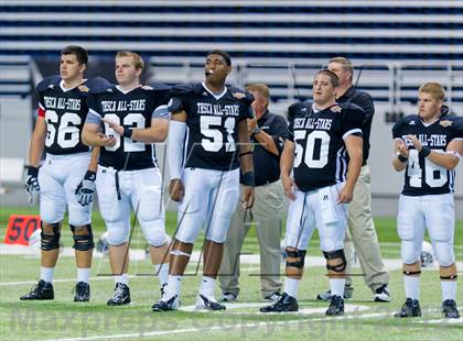 Thumbnail 3 in THSCA All-Star Football Game photogallery.