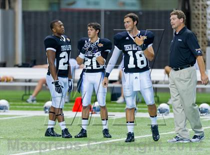 Thumbnail 3 in THSCA All-Star Football Game photogallery.