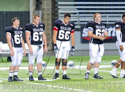 Thumbnail 3 in THSCA All-Star Football Game photogallery.