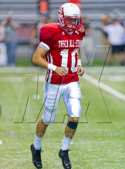 Thumbnail 3 in THSCA All-Star Football Game photogallery.