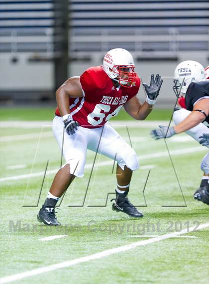 Thumbnail 2 in THSCA All-Star Football Game photogallery.