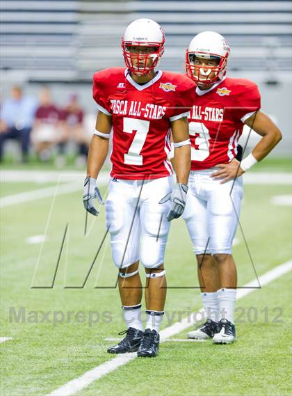 Thumbnail 2 in THSCA All-Star Football Game photogallery.
