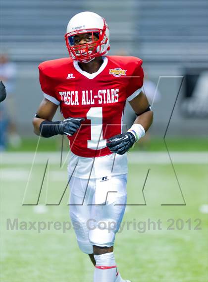 Thumbnail 1 in THSCA All-Star Football Game photogallery.